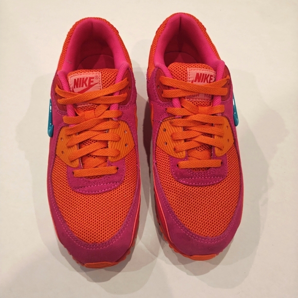 NIKE * 2024 * AIR MAX 90 * ALCHEMY PINK / DUSTY CACTUS * MEN'S 8.5 * WOMEN'S 10 - Picture 3 of 6
